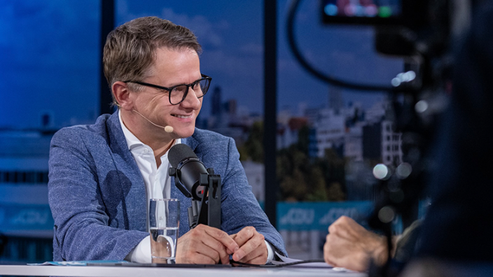 „Einfach mal machen“-Tour mit Carsten Linnemann am 19.01.26 in Neumünster. / Foto: Sönke Ehlers